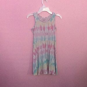 Little girls tie dye dress, like new.